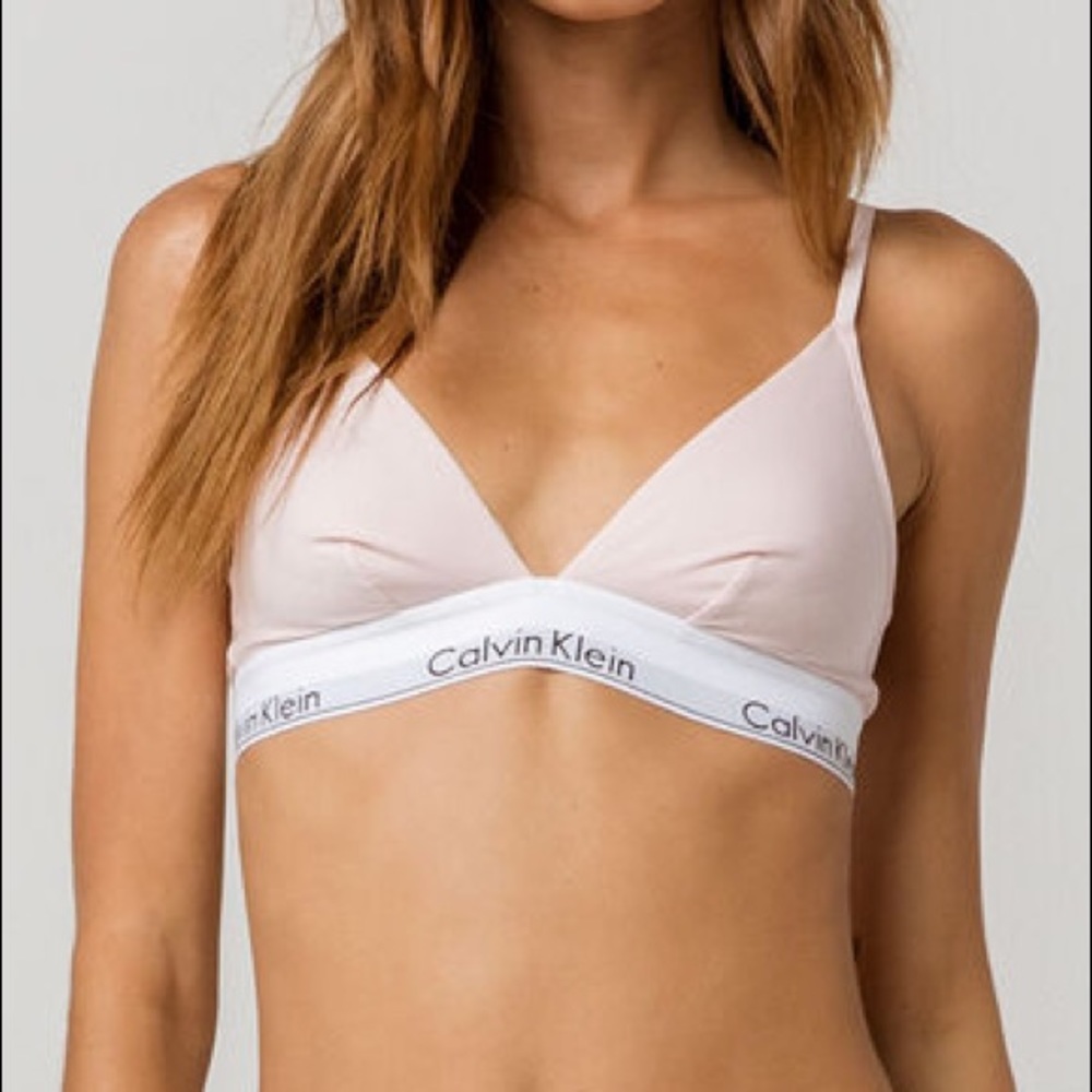 CALVIN KLEIN TRIANGLE BRALETTE